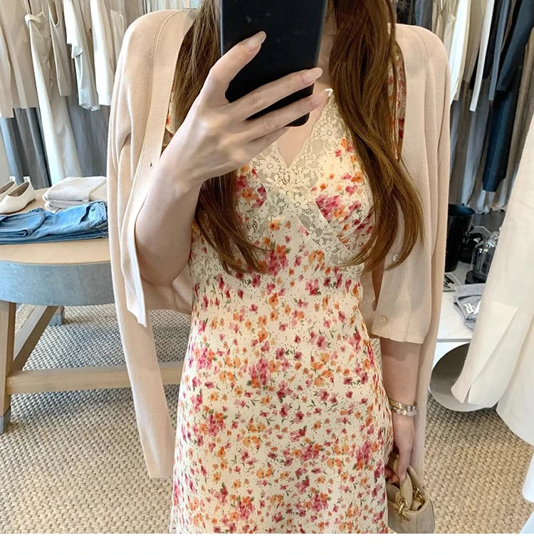 茶靡花境_小个子浪漫蕾丝小飞袖系带斜裁碎花裙短款显瘦减龄短裙