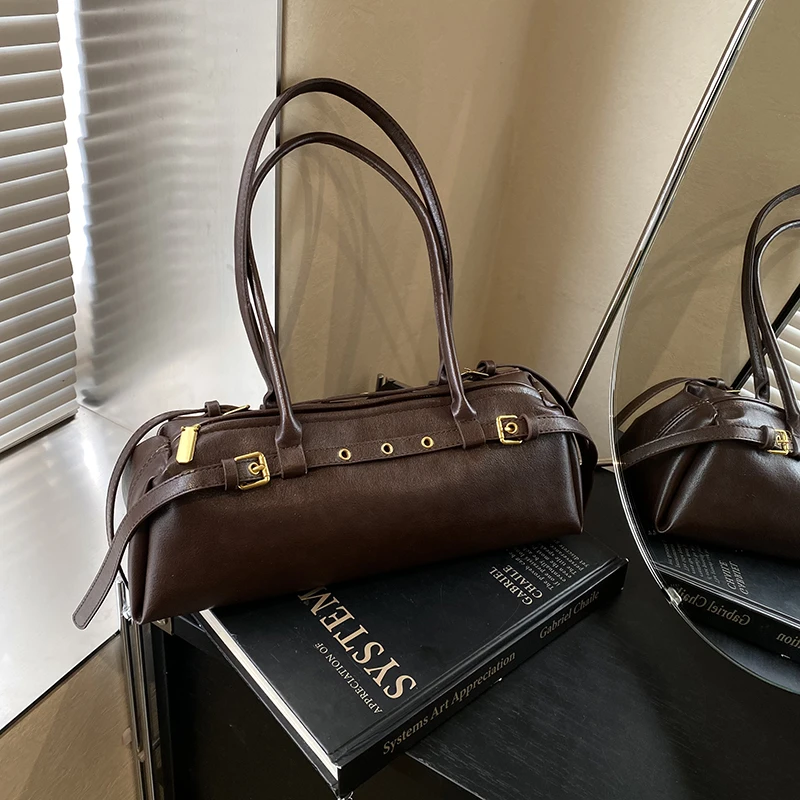 秋冬季复古美拉德大容量包包女2024新款通勤单肩腋下包手提法棍包