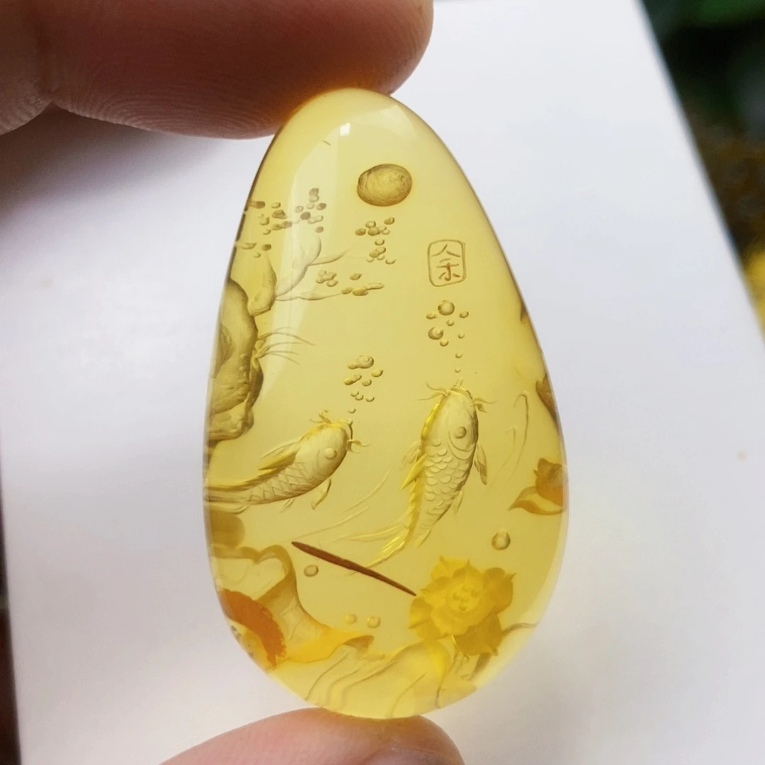 【闪购商品】金珀吊坠(不含链)未镶嵌