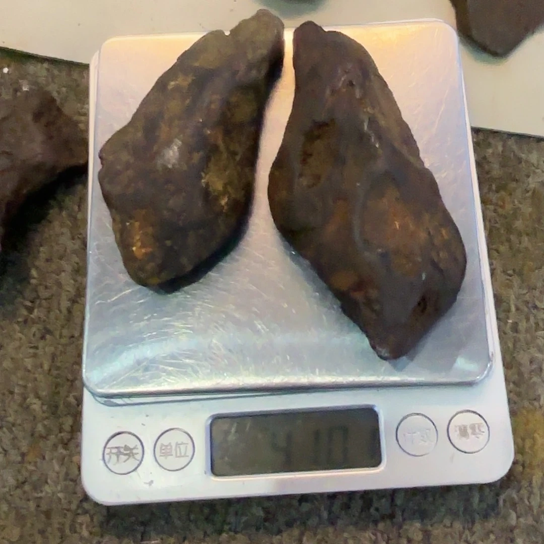 翊***心铁合金新疆阿勒泰星星