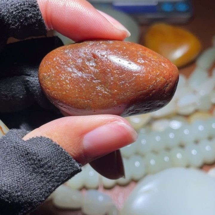 和田玉未镶嵌车挂