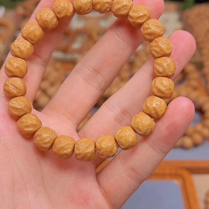 猴头核桃手串战关山无相