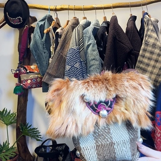 织绣手工制作包包