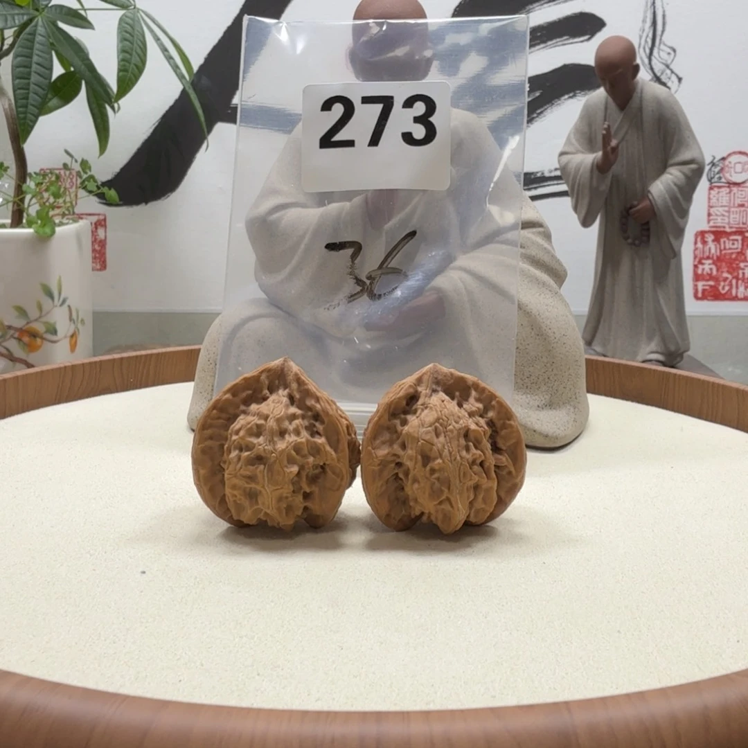 文玩核桃把件盘山