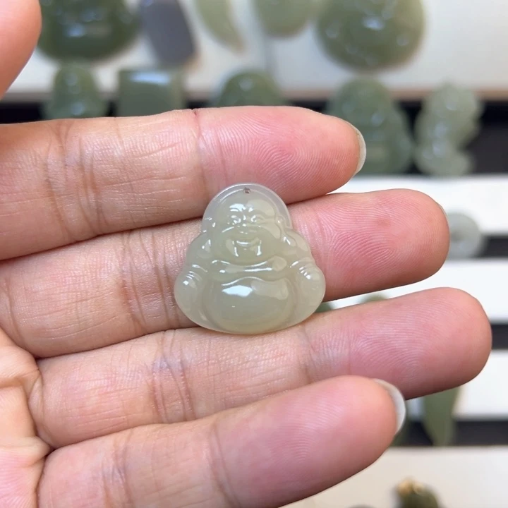 和田玉吊坠(不含链)未镶嵌666