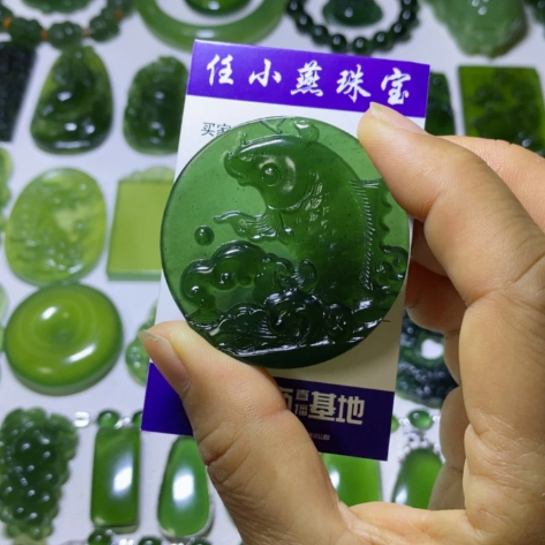 【闪购商品】未镶嵌蛇纹石玉颈饰