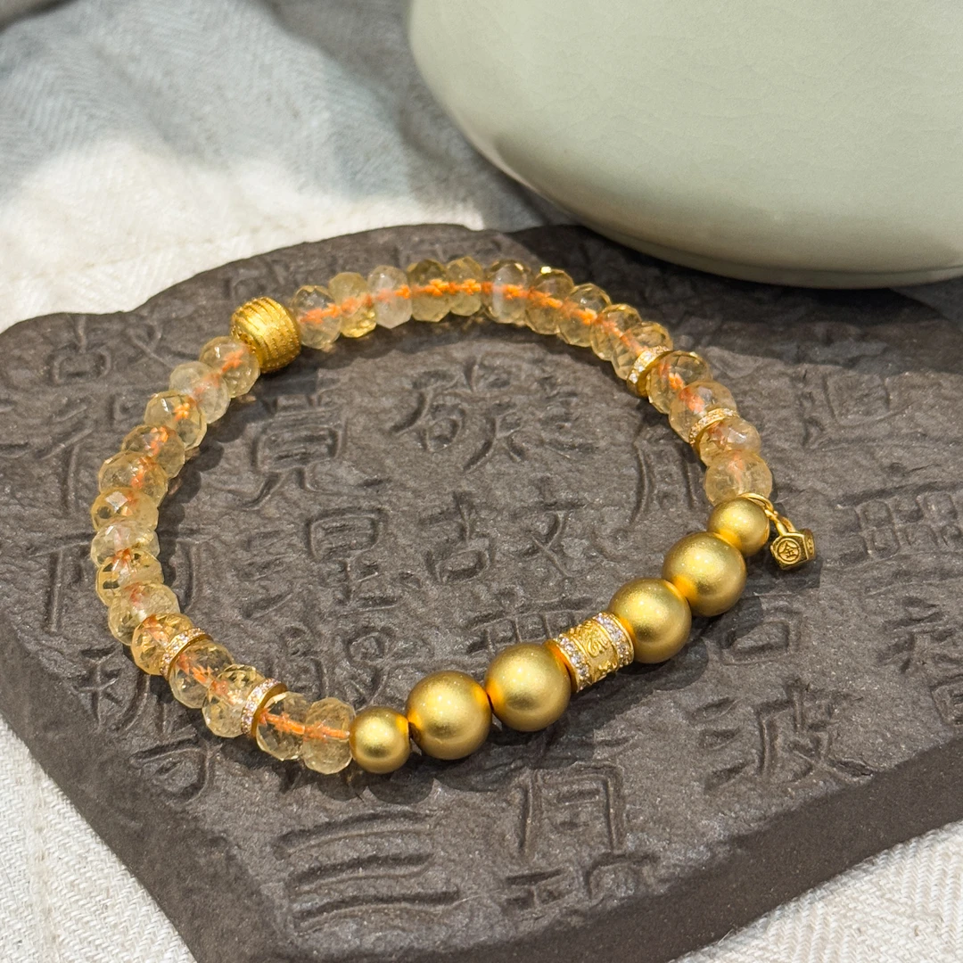925银手链 七S09806 六字真言桶珠磨砂黄色手链