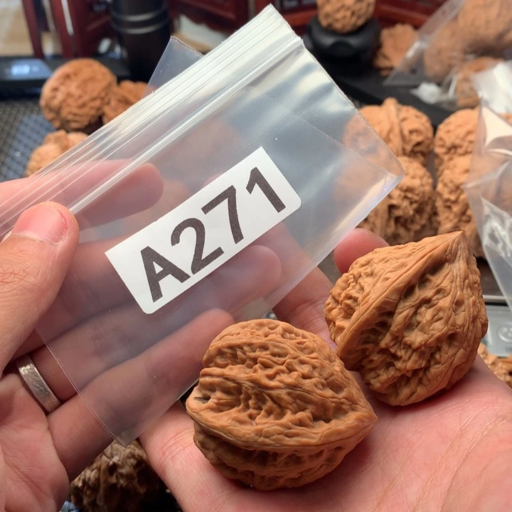 阿***啦文玩核桃吊坠昆仑