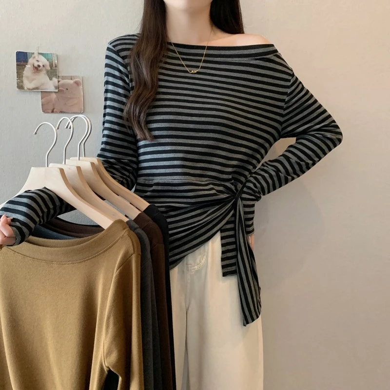 【现货】大码女装2025秋季新款不规则设计感收腰条纹甜辣长袖T恤
