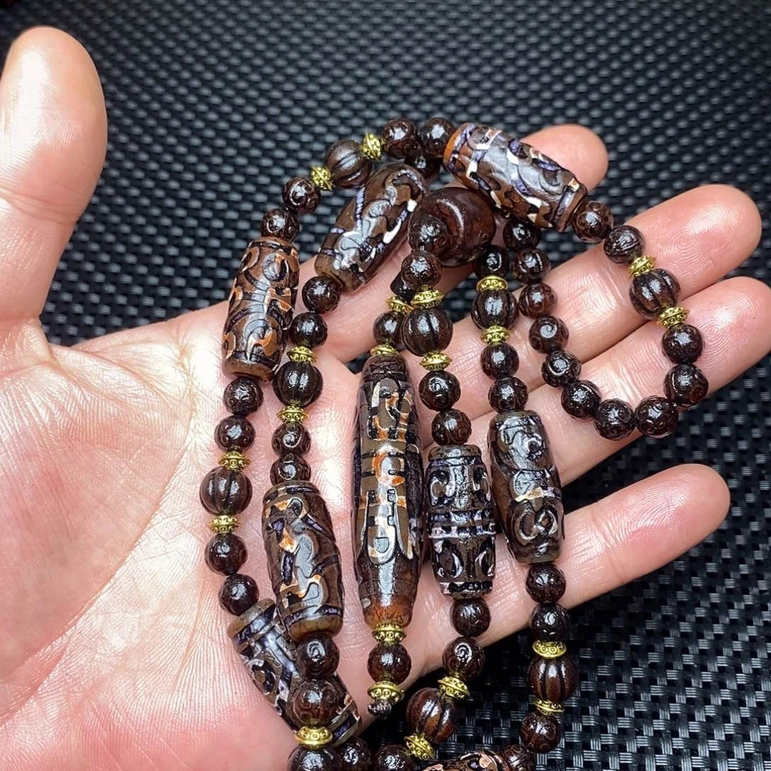 富***卖玛瑙/玉髓未镶嵌手链