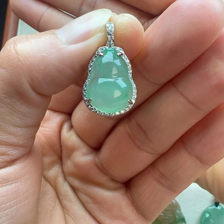 石英质玉银S925镀金镶嵌吊坠(不含链)