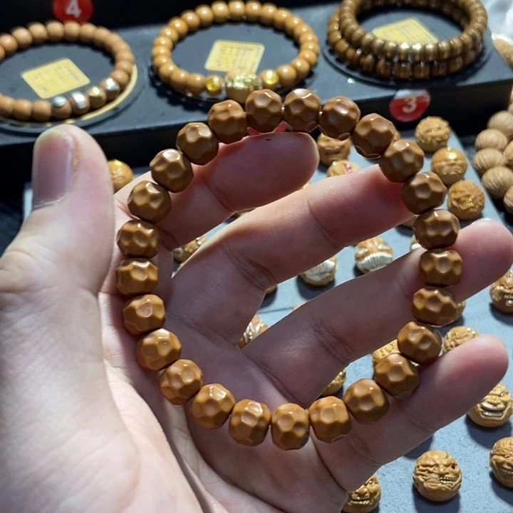 把件猴头核桃奶酪