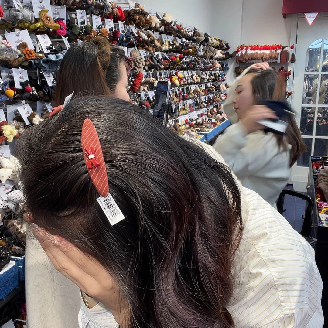 非金属7 倒叉梳   红色条纹蝴蝶结