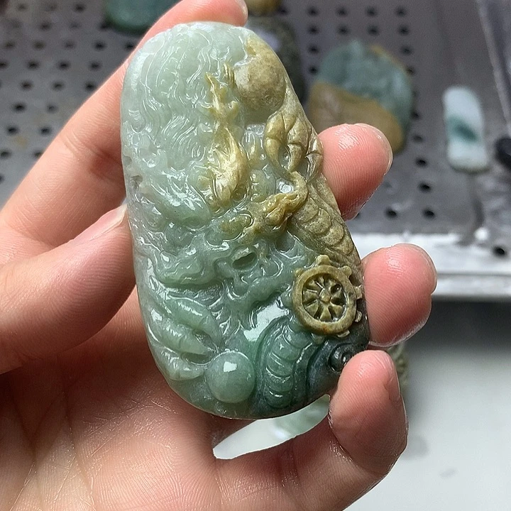 未镶嵌定制翡翠斐*缅甸翡翠黄翡龙牌