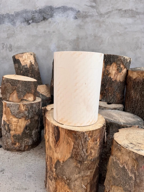 圆桶蜂桶高40厚2.5内25外径30含盖子可开巢门自选泡桐圆桶蜂箱