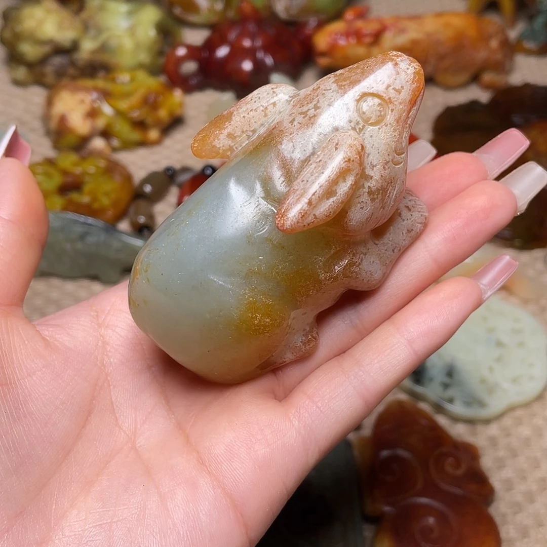 蛇纹石玉未镶嵌如图