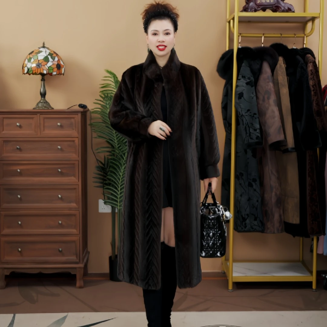 「红人上新」9699时尚冬季气质女士中长款百搭保暖设计师外套