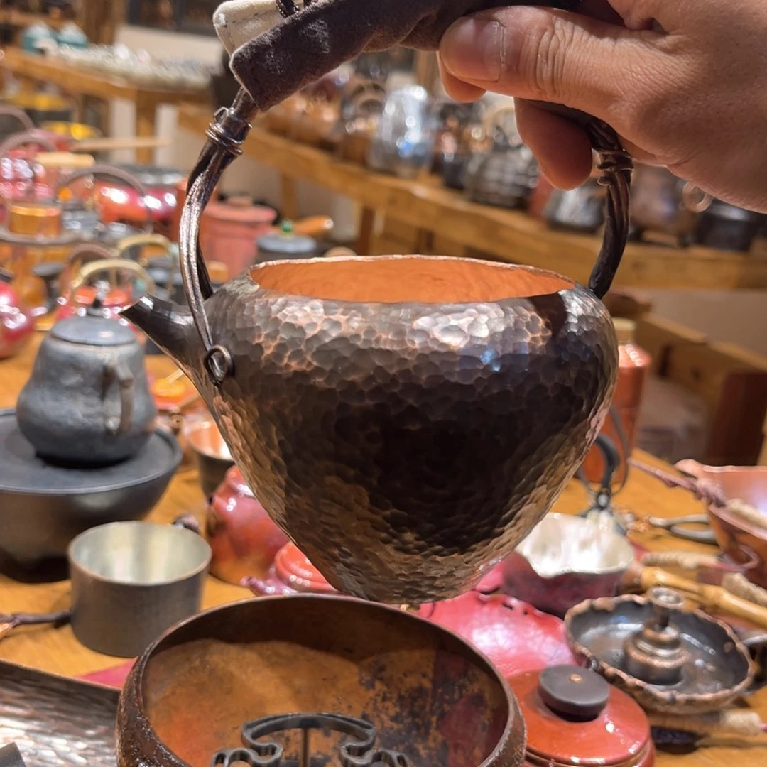 不器煮茶壶手工锻打工艺