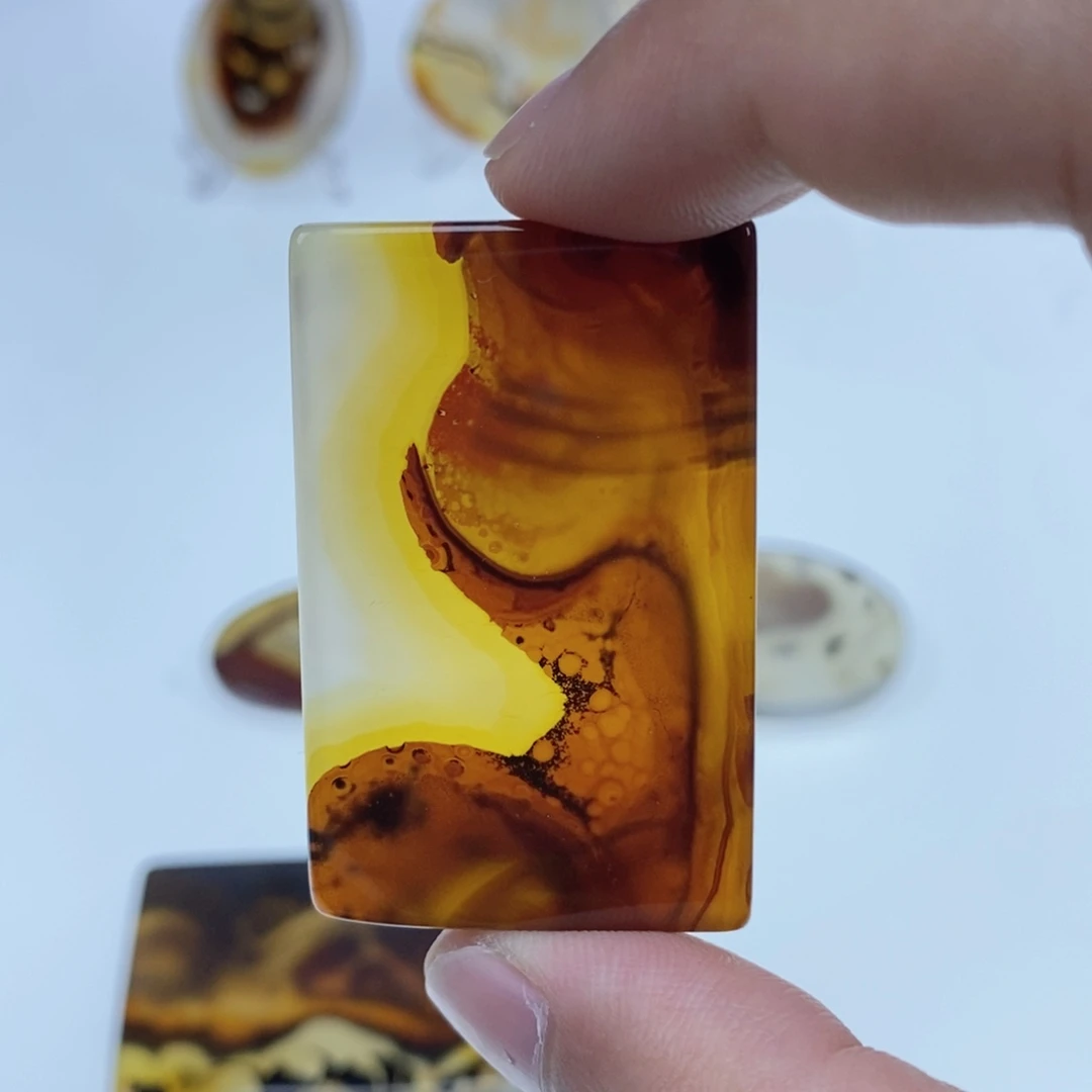 玛瑙/玉髓未镶嵌珠宝半成品