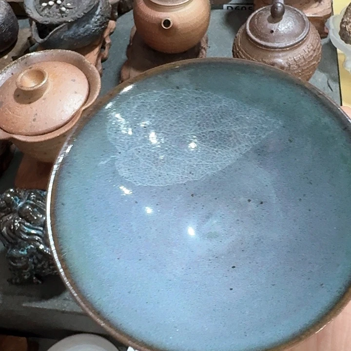 主人杯一个，瓷。。。