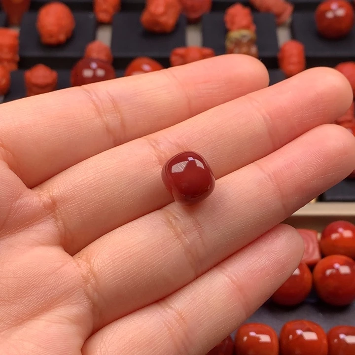 南红玛瑙未镶嵌老型单珠10.9MM
