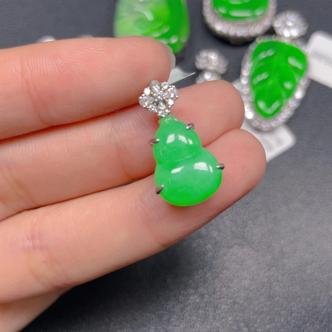 翡翠银S925镶嵌颈饰hhh