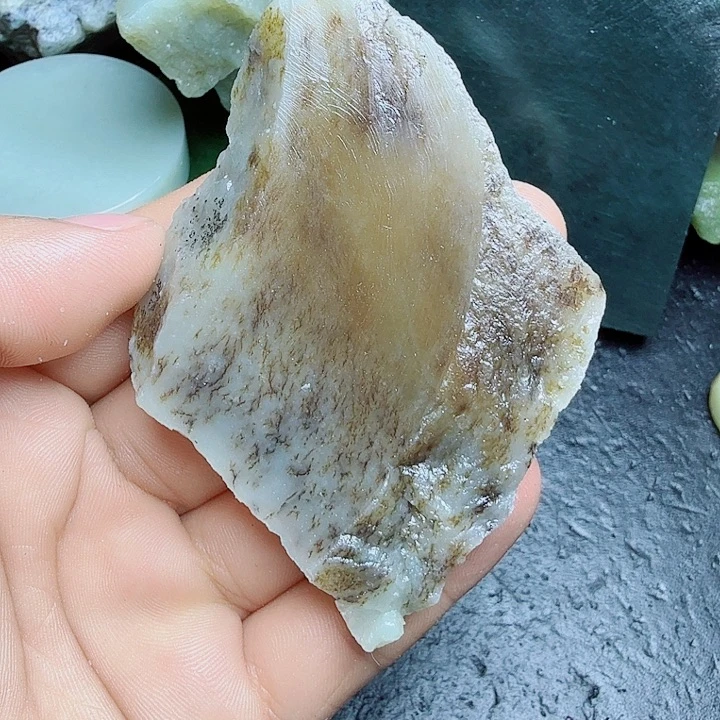 未镶嵌和田玉（糖玉）珠宝奇石