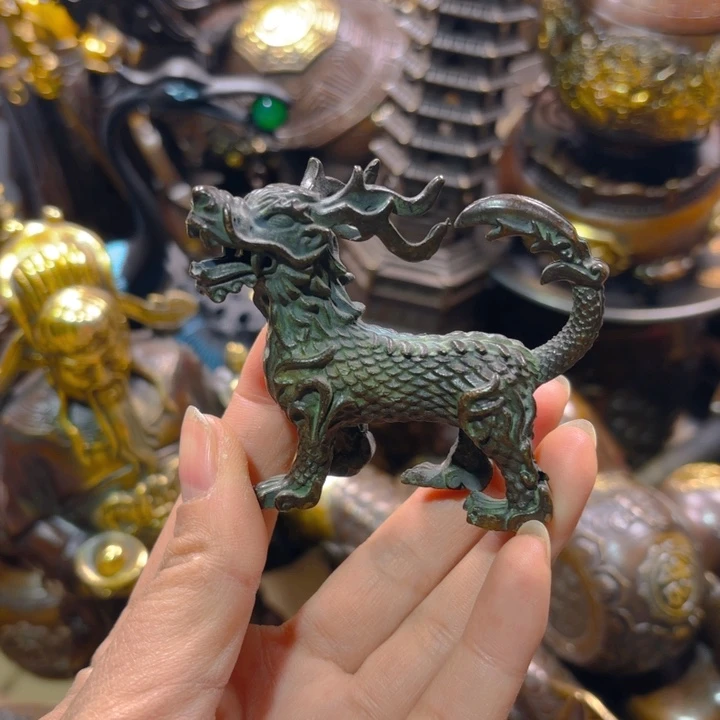 铜器摆件收收藏藏