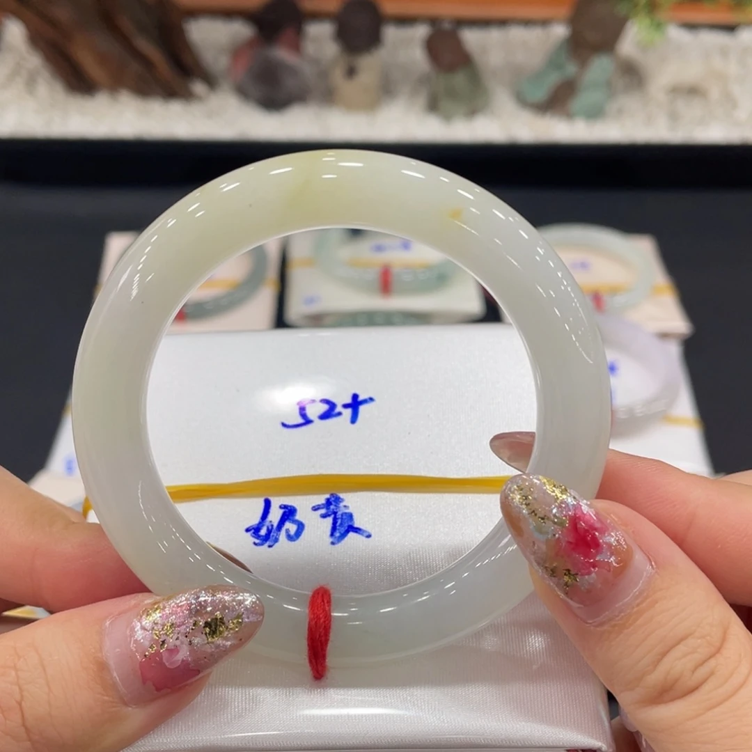 未镶嵌手镯翡翠缅甸天然翡翠手镯