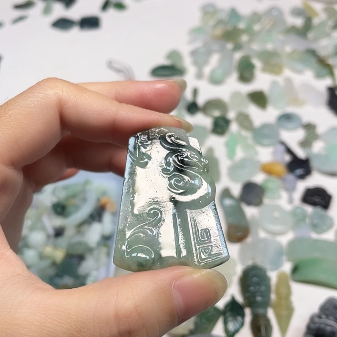 未镶嵌定制翡翠翡翠