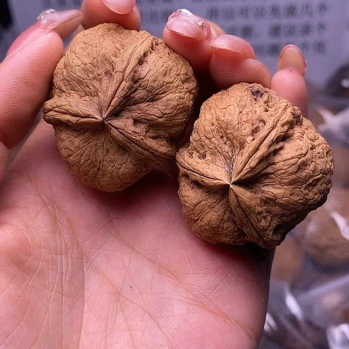 核桃云南野生铁核桃26号38mm