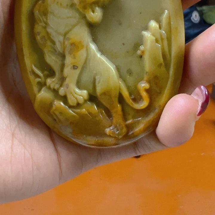 蛇纹石玉挂坠未镶嵌105