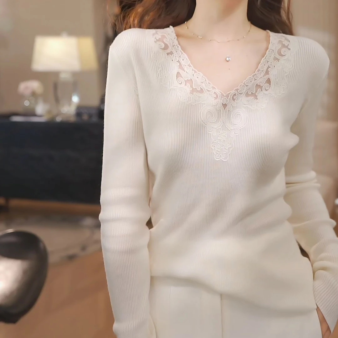 2025秋冬新款V领蕾丝针织衫小香风时尚显瘦长袖上衣LK2507331