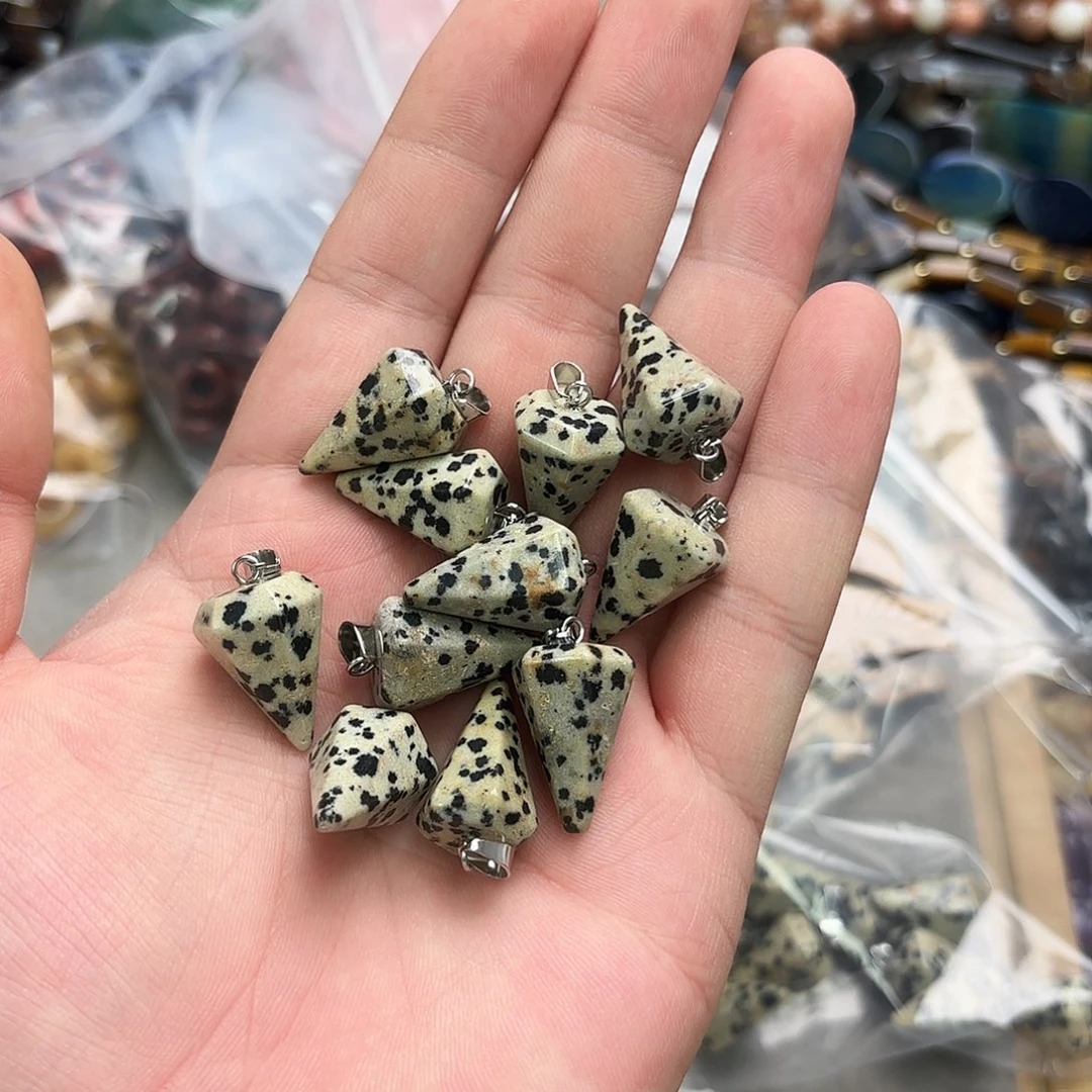 玛瑙/玉髓未镶嵌珠宝半成品13×26斑点锥子3颗