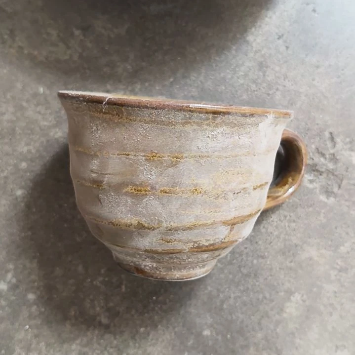 陶瓷盘子碗啥都有