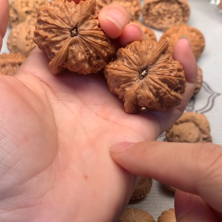 把件文玩核桃血麒麟41