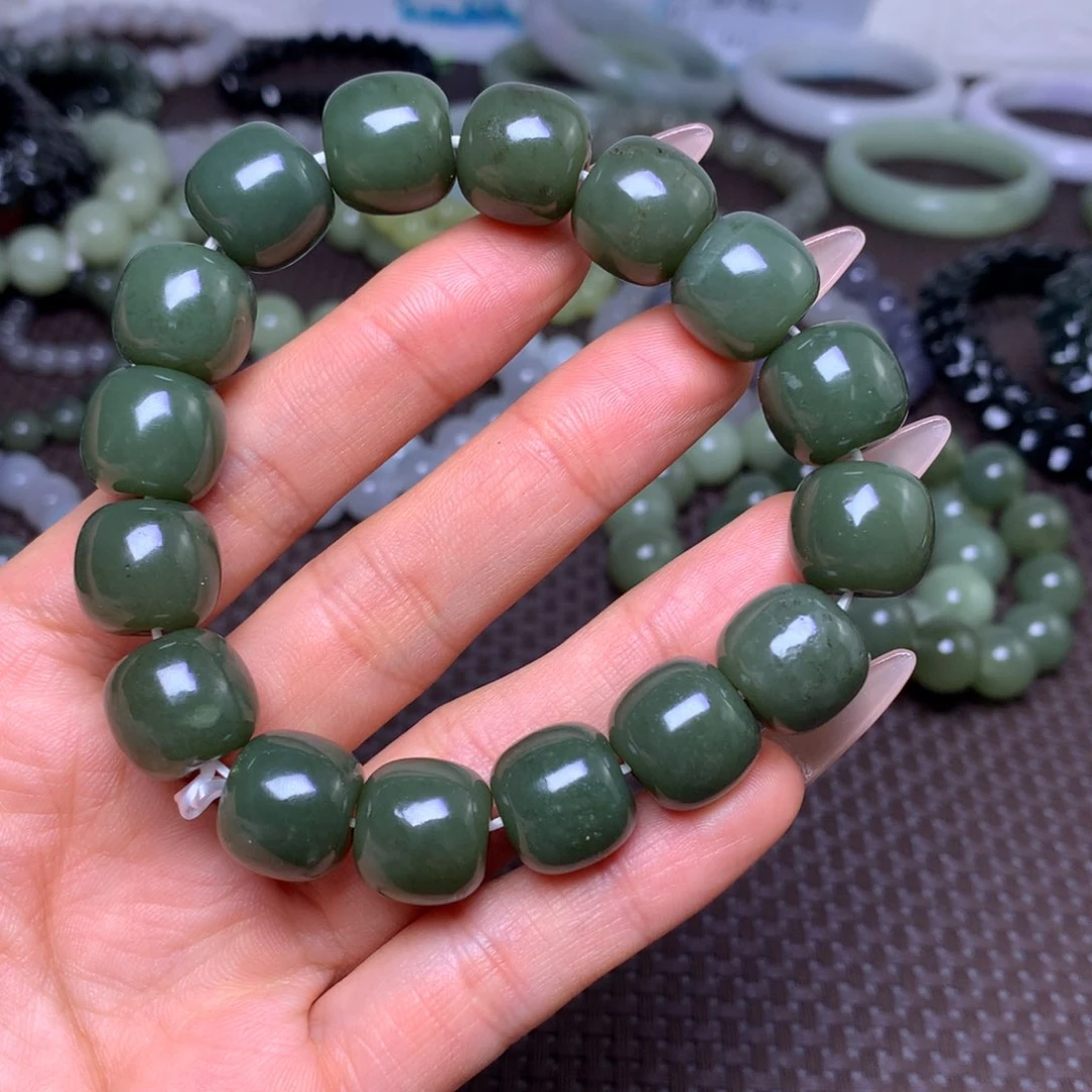 未镶嵌手串和田玉卡14