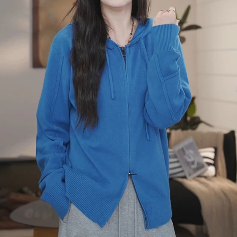 时尚洋气休闲连帽针织开衫女秋季新款慵懒风显瘦宽松拉链设计上衣