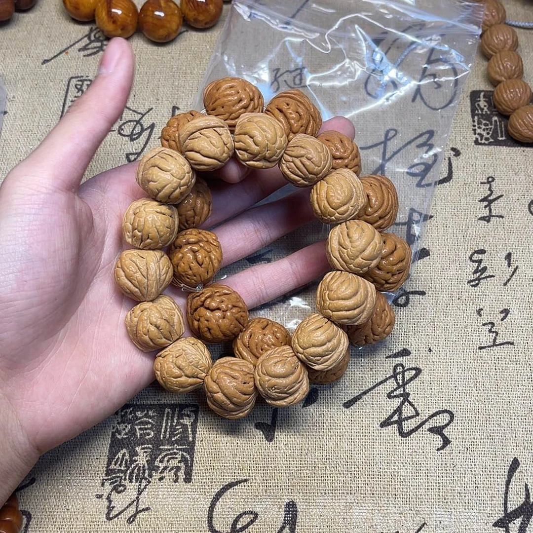 猴头核桃吊坠桃核