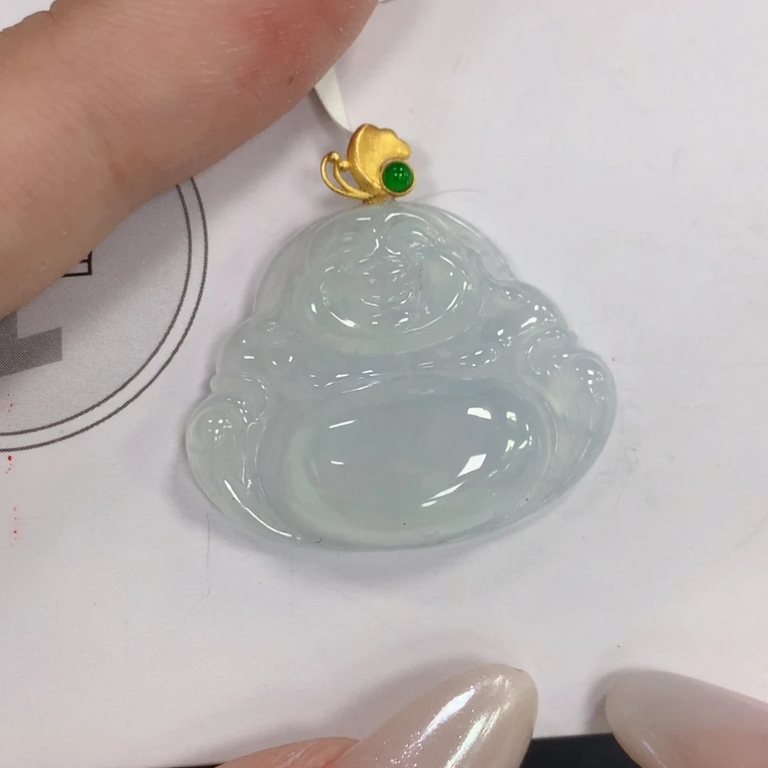 颈饰18K金镶嵌翡翠
