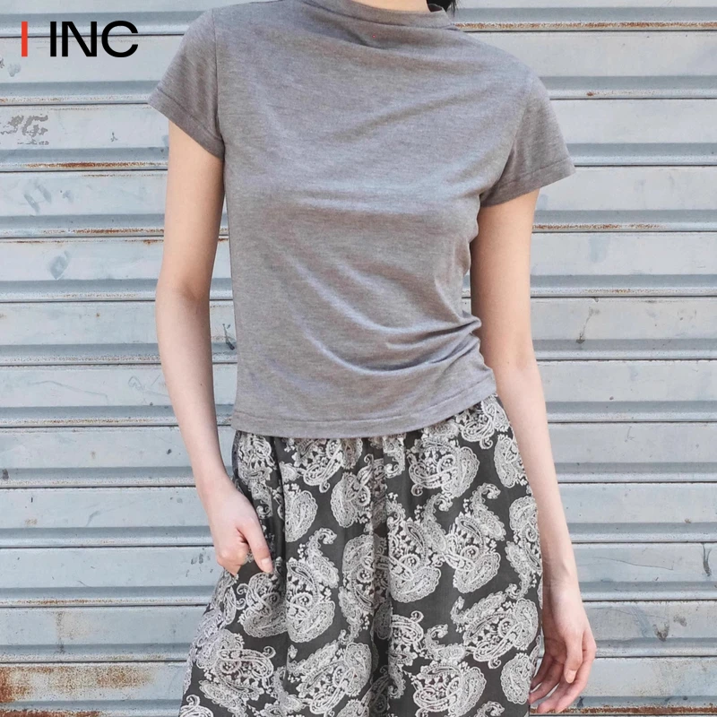 PIECE MIND 25SS夏季新款小堆领合体短袖T恤女修身百搭上衣IINC