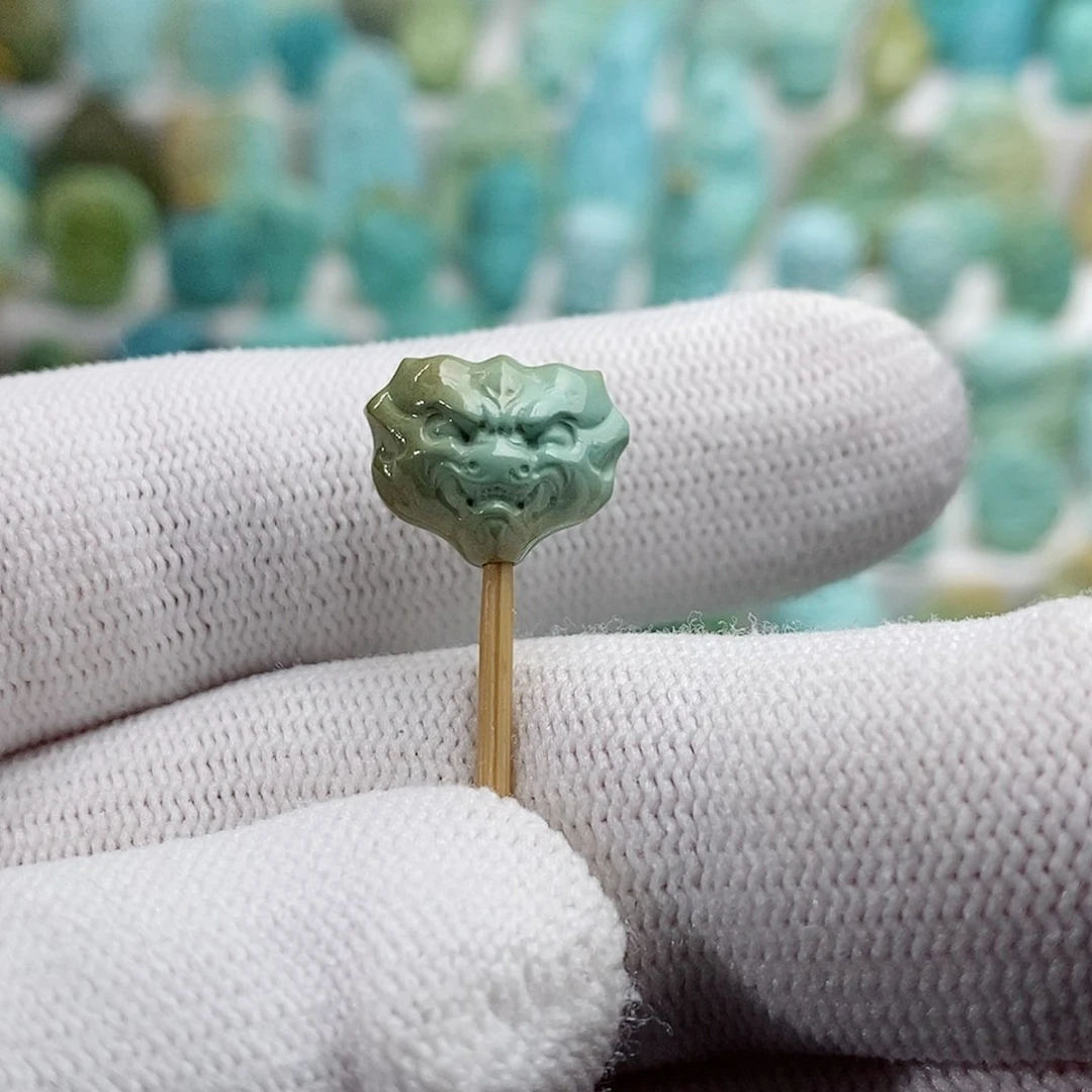 绿松石绿松石未镶嵌