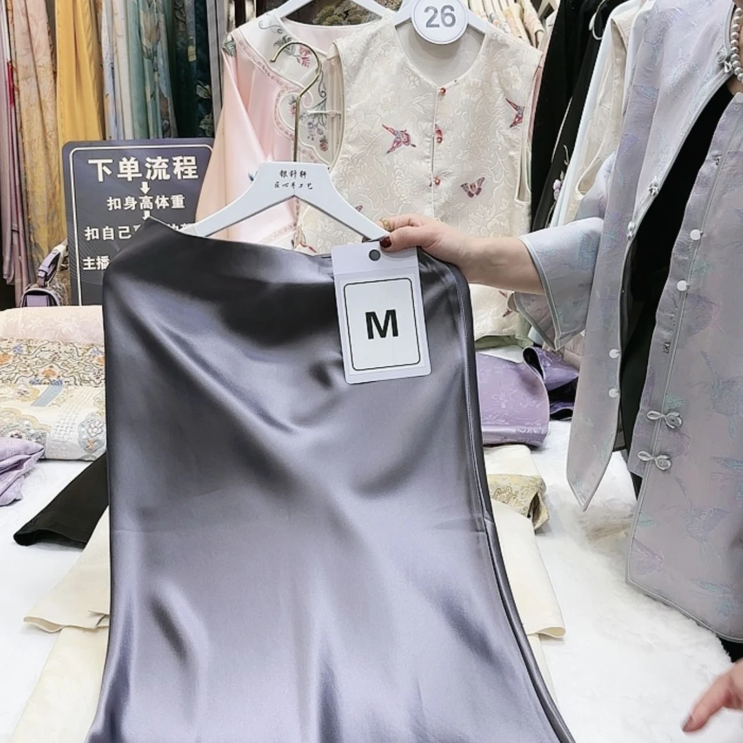 【闪购商品】三***?苏绣等艺术品的收藏品中有