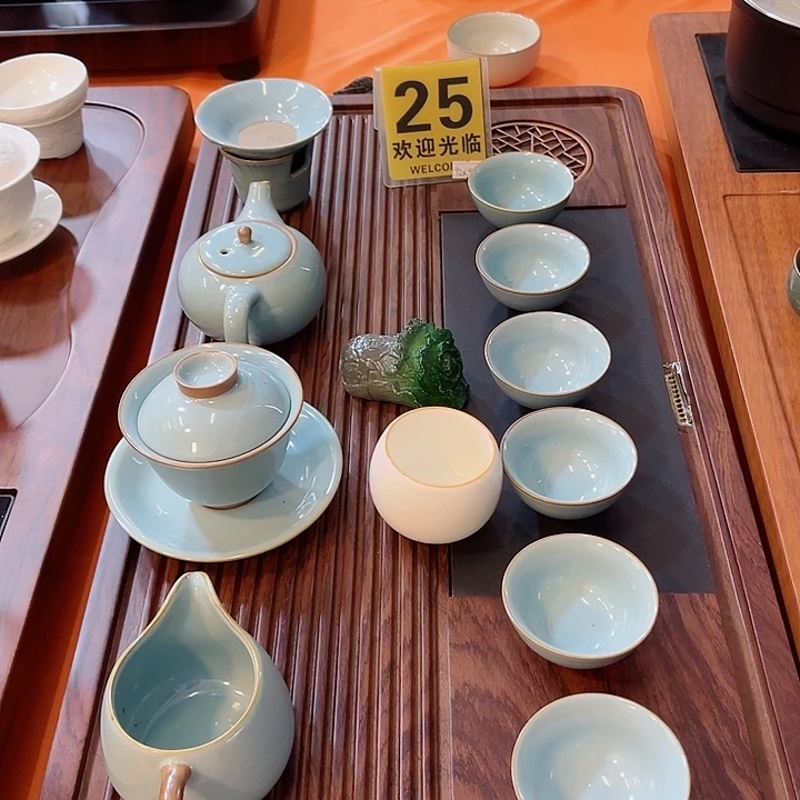 92凑涂抹默默无闻