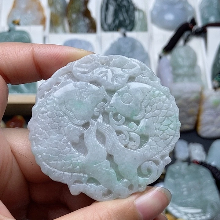 翡翠吊坠(不含链)未镶嵌翡翠