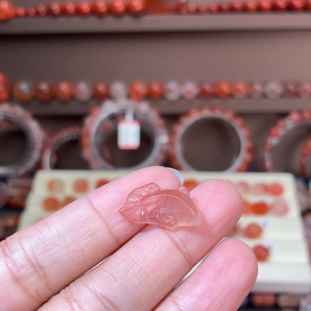 未镶嵌川料南红玛瑙锦鲤