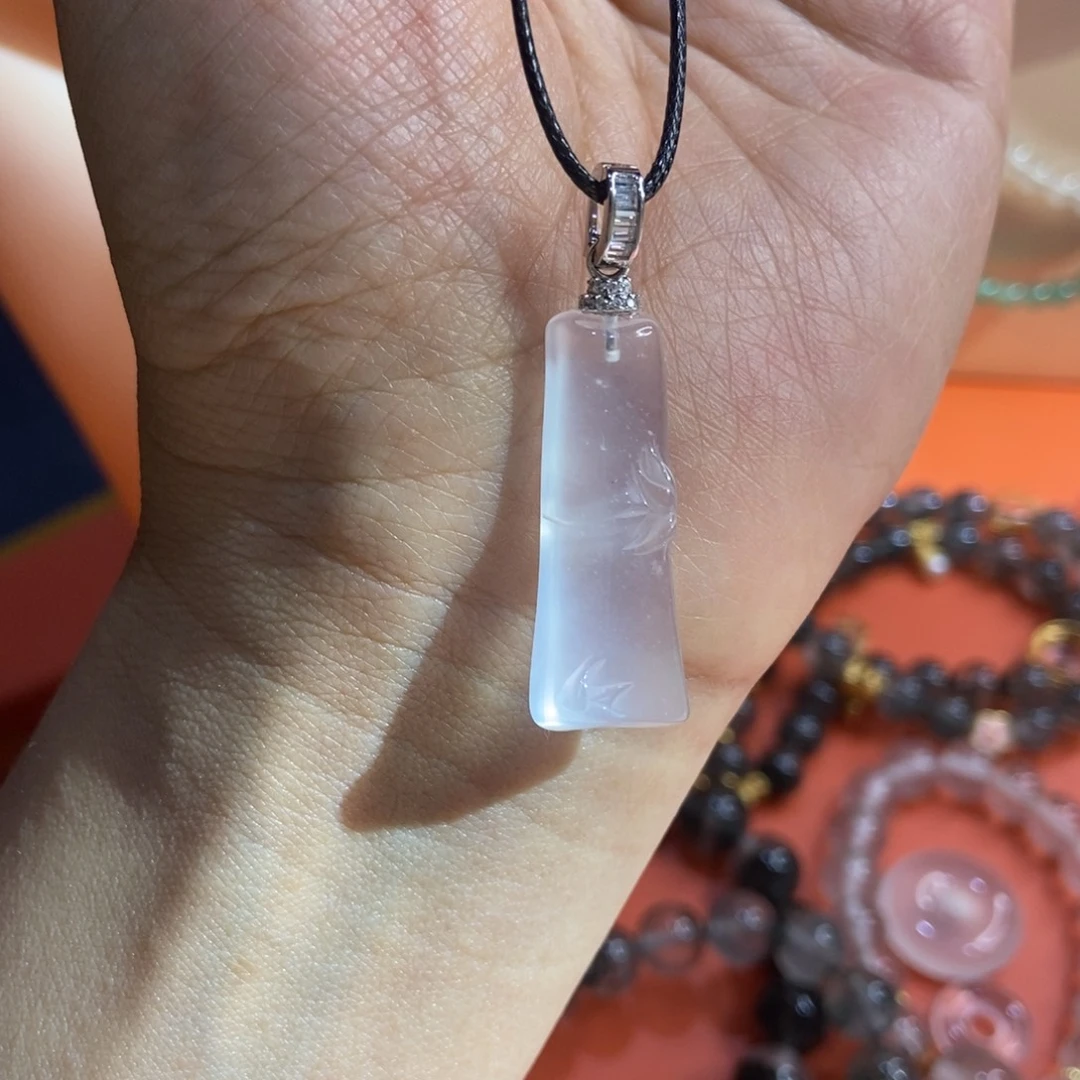 石英质玉银S925镶嵌颈饰