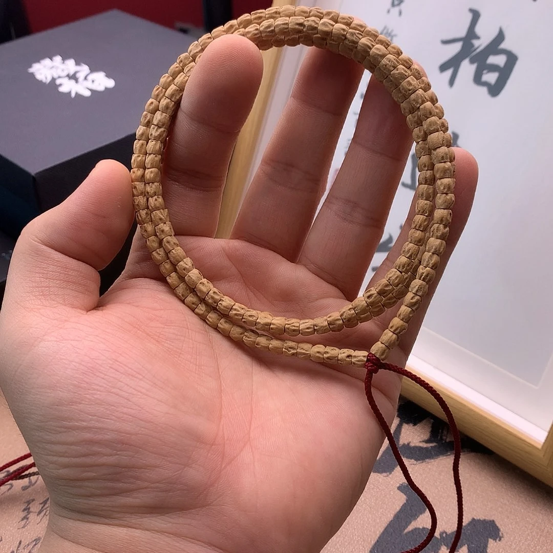 柏香籽/百香籽吊坠方块直筒鬼脸