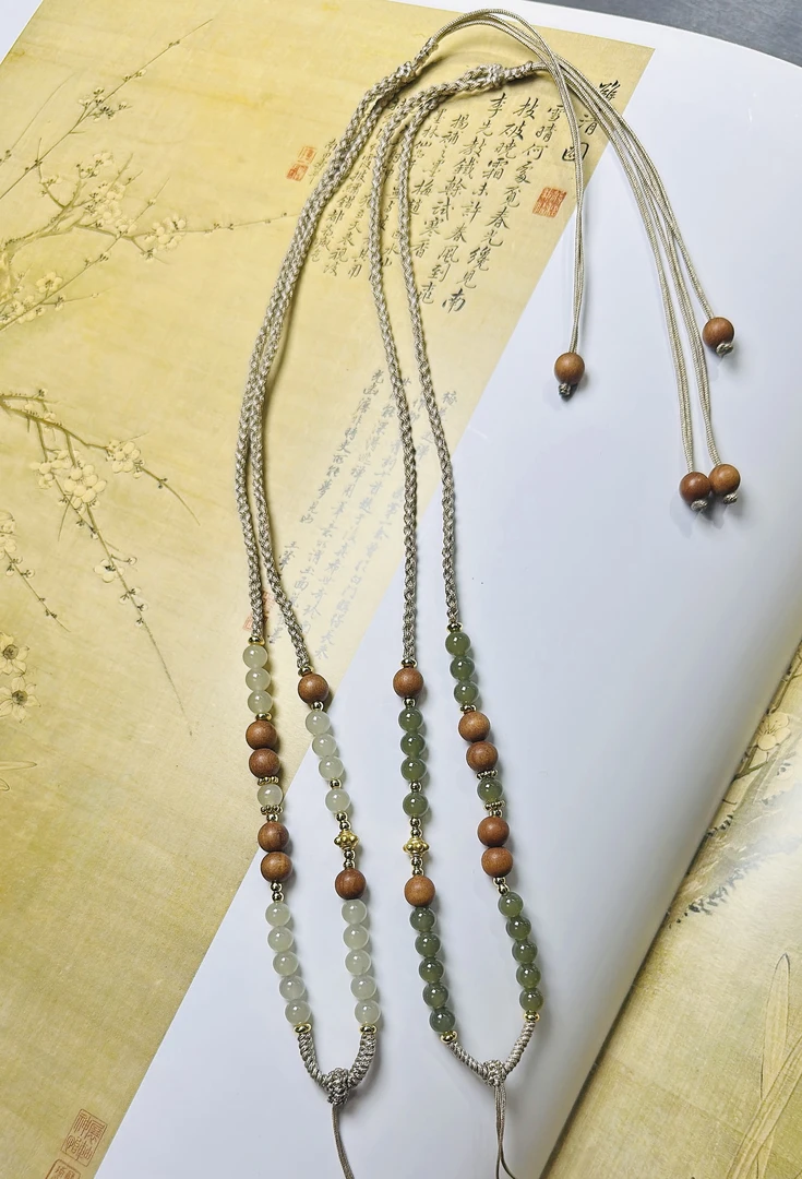 和田玉高货纯手工编织挂绳  珠子5mm