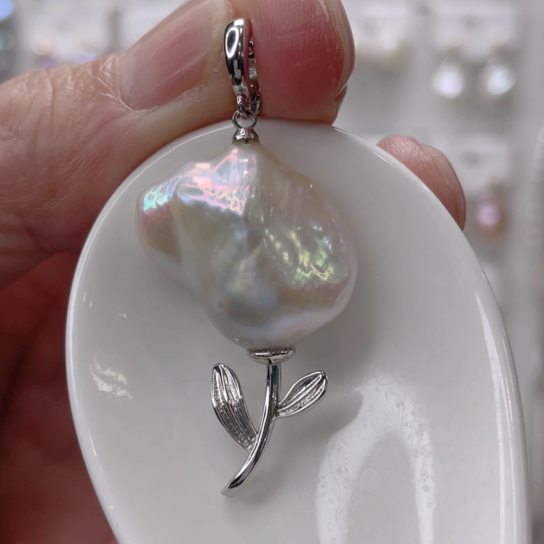 颈饰未镶嵌淡水珍珠